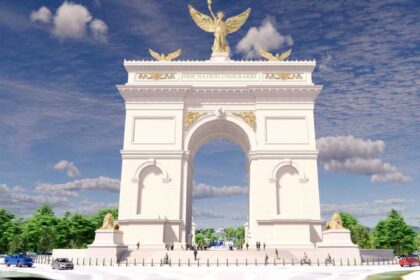 ترامب يقول إنه تم تقديم خطط لإقامة قوس للنصر في واشنطن