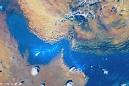 تقرير: حركة ملاحة ضعيفة في هرمز رغم انطلاق المفاوضات