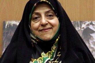 واشنطن تعتقل نجل نائبة الرئيس الإيراني الأسبق وعائلته