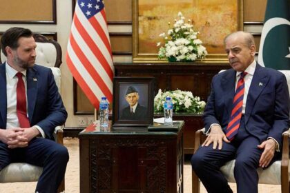 بعد يوم حافل.. تعليقات باكستانية على مفاوضات واشنطن وطهران