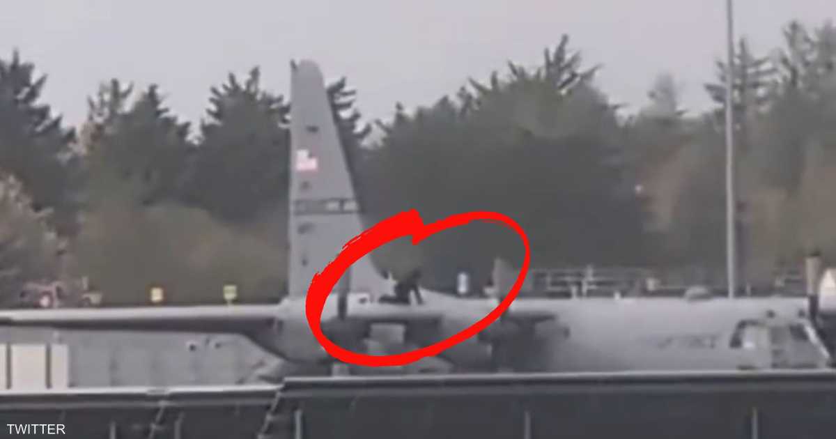 فيديو..إلقاء القبض على رجل بتهمة إتلاف طائرات عسكرية أميركية