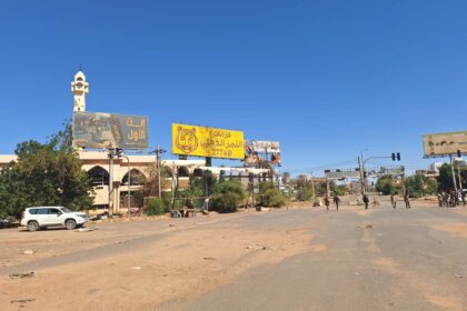 مواطن يعود إلى منزله في الخرطوم ليجد مفاجأة مأساوية في انتظاره بيع بيته لأسرة أخرى
