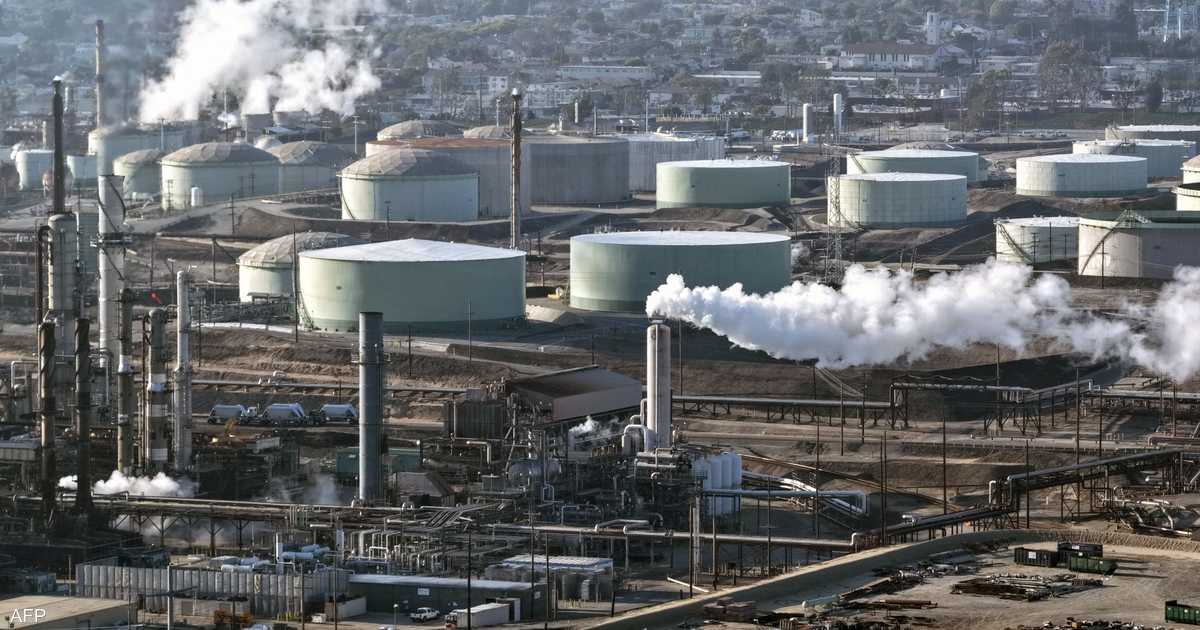 ارتفاع أسعار النفط بعد إعلان أميركا أنها ستحاصر موانئ إيران