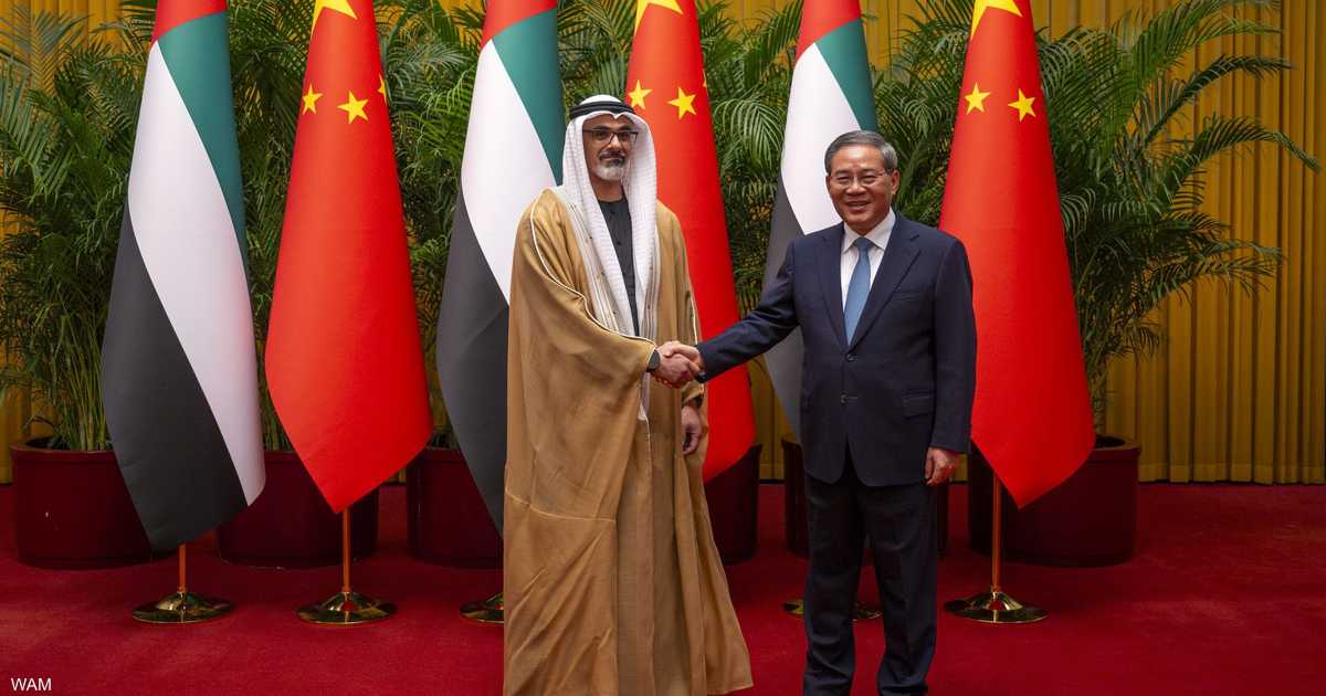 ولي عهد أبوظبي ورئيس مجلس الدولة الصيني يبحثان تعزيز الشراكة