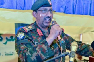 في أول ظهور لمدير مكتب رئيس مجلس السيادة الجديد: جاهزون لخدمة الشعب