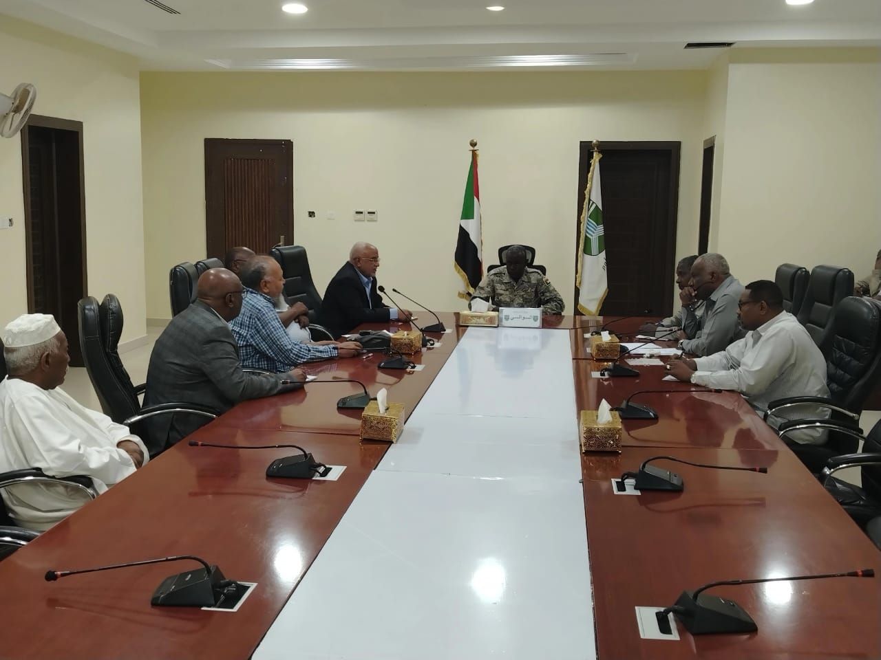 والي الخرطوم يصدر قرارات مشددة بشأن توزيع الغاز للمواطنين