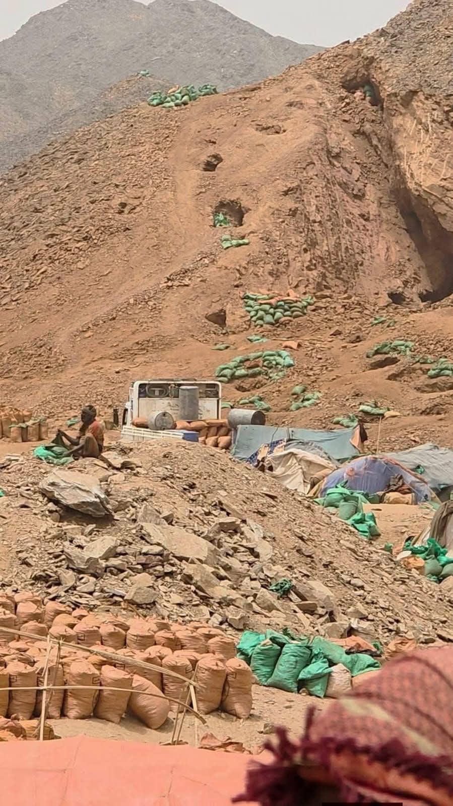 تفاصيل جديدة عن كارثة انهيار منجم “كليتي” بمنطقة القنب والأوليب