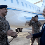 قائد الجيش الباكستاني يصل طهران لدفع جهود الوساطة