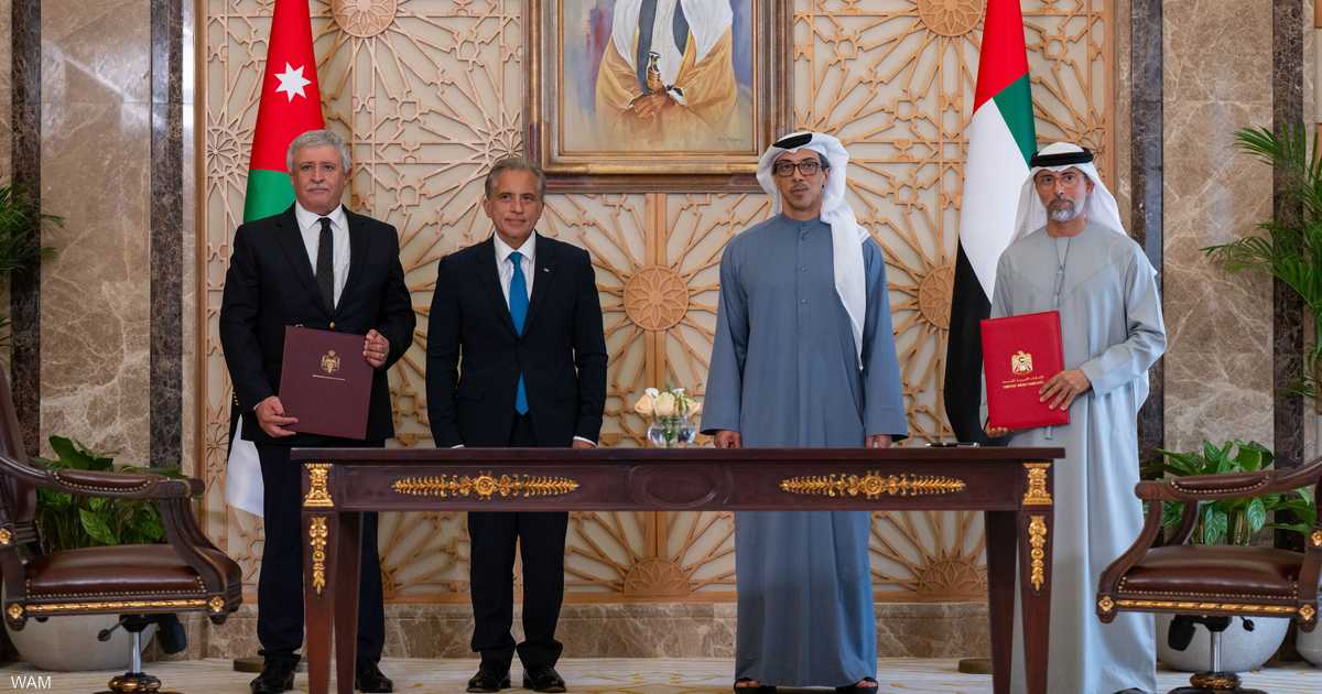 اتفاقية بين الإمارات والأردن لتطوير السكك الحديدية في العقبة