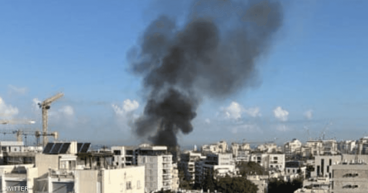 الجيش الإسرائيلي يقول إنه يتصدى لصواريخ أطلقت من إيران