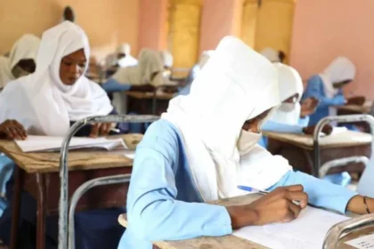 توتر في كمبالا في ترتيبات الشهادة السودانية