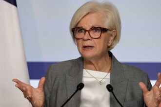 وزيرة فرنسية: دول أوروبية لديها قدرات في مجال إزالة الألغام