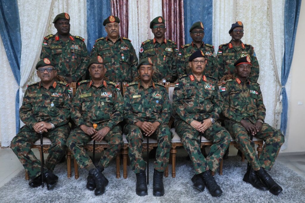 القوات المسلحة تصدر بيانًا بشأن قرارات البرهان بتشكيل هيئة الأركان