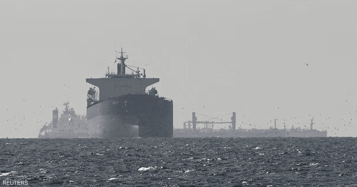 بريطانيا تعلن تعرض ناقلة تجارية لإطلاق نار في مضيق هرمز