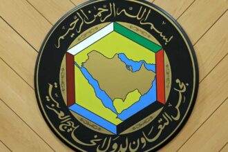 مجلس التعاون الخليجي يرحب بإدانة فرض إيران رسوما لعبور هرمز