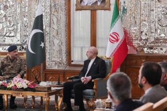 إيران تدرس مقترحات أميركية "جديدة" تلقتها عبر باكستان