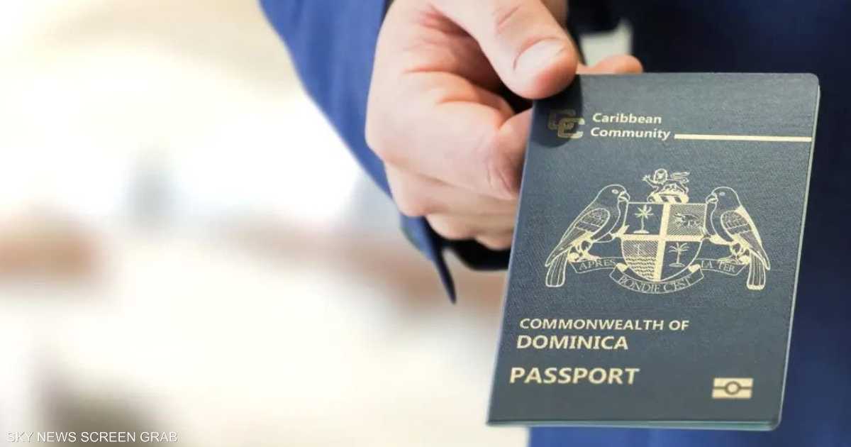 خاصإيران في الخارج.. كيف يدير أبناء "الأغازاده" الثروة المهربة؟