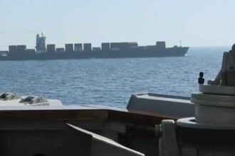 بعد إعلان ترامب.. فيديو للحظة إطلاق النار على سفينة إيرانية