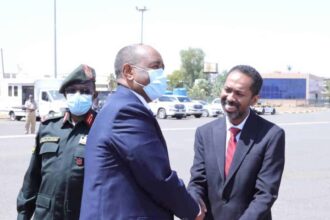 خالد سلك يهاجم البرهان