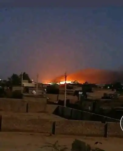 مسيرات انتحارية تطلق على جبل أولياء جنوب الخرطوم وتمكّن الجيش من التصدي لها.