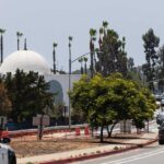 هجوم مسجد سان دييغو يقتل 3 ويثير شبهة جريمة كراهية المتفاقمة في أميركا