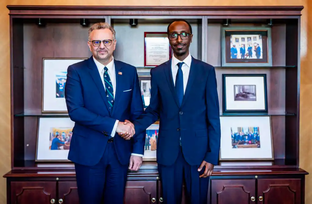 مستشار الرئيس الأمريكي يلتقي نظيره الإثيوبي لمناقشة سد النهضة والسودان والاستثمارات.