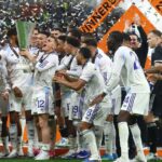 أستون فيلا تحقق لقب الدوري الأوروبي للمرة الأولى منذ 44 عاماً