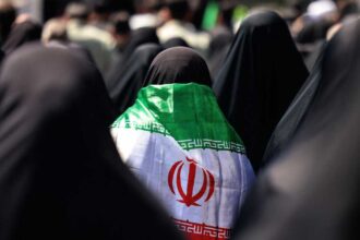 دعوة قيادية لإيران لزيادة عدد السكان رغم الأزمة الاقتصادية المتفاقمة