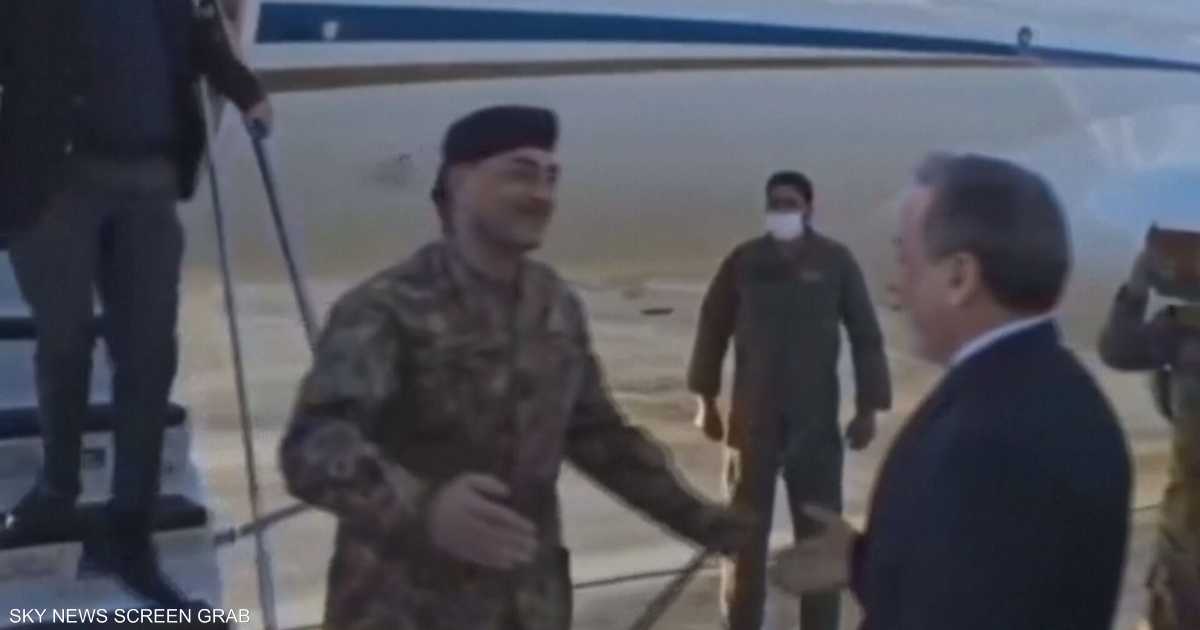 قائد الجيش الباكستاني يصل طهران لعقد لقاءات مع المسؤولين الإيرانيين