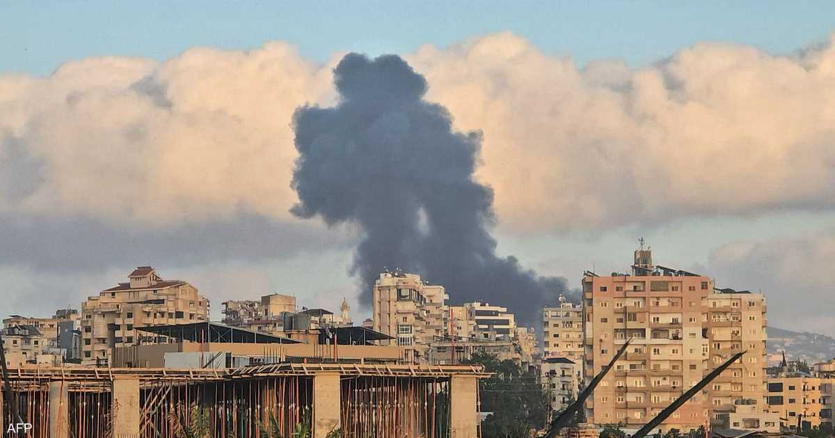 انفجاران عنيفان في قطاع غزة يثيران قلق السكان ونزوحاً واسعاً وسط تصعيد جنوبي لبنان
