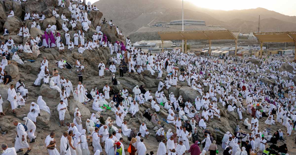 إحصائيات حج 1447هـ: 1.7 مليون حاج وحاجة بين داخل وخارج المملكة