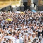 الحجاج يؤدون طواف الإفاضة في أجواء إيمانية وسط منظومة متكاملة من الخدمات.