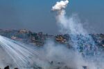 غارات جوية وقصف مدفعي استهدف 45 بلدة في جنوب لبنان رغم اتفاق الهدنة.