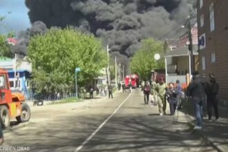 هجمات مسيّرات في أوكرانيا وروسيا تودي بحياة شخصين في الحدود الروسي وآخرين في مدن داخلية ومستوطنات أوكرانية.