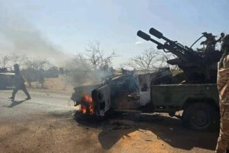 القوات السودانية تستهدف مشغلي مسيرات المليشيات في غرب كردفان وإغلاق شبكات الاستارلنك في النهود.