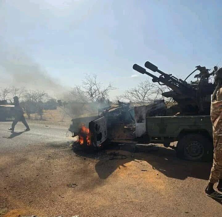 القوات السودانية تستهدف مشغلي مسيرات المليشيات في غرب كردفان وإغلاق شبكات الاستارلنك في النهود.