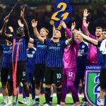 إنتر يفوز على بارما ويحسم لقب الدوري الإيطالي للموسم الثالث على التوالي