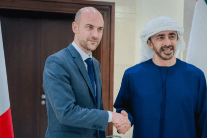 الإمارات وفرنسا تبحثان تداعيات الاعتداءات الإيرانية وتعزيز التعاون الاستراتيجي