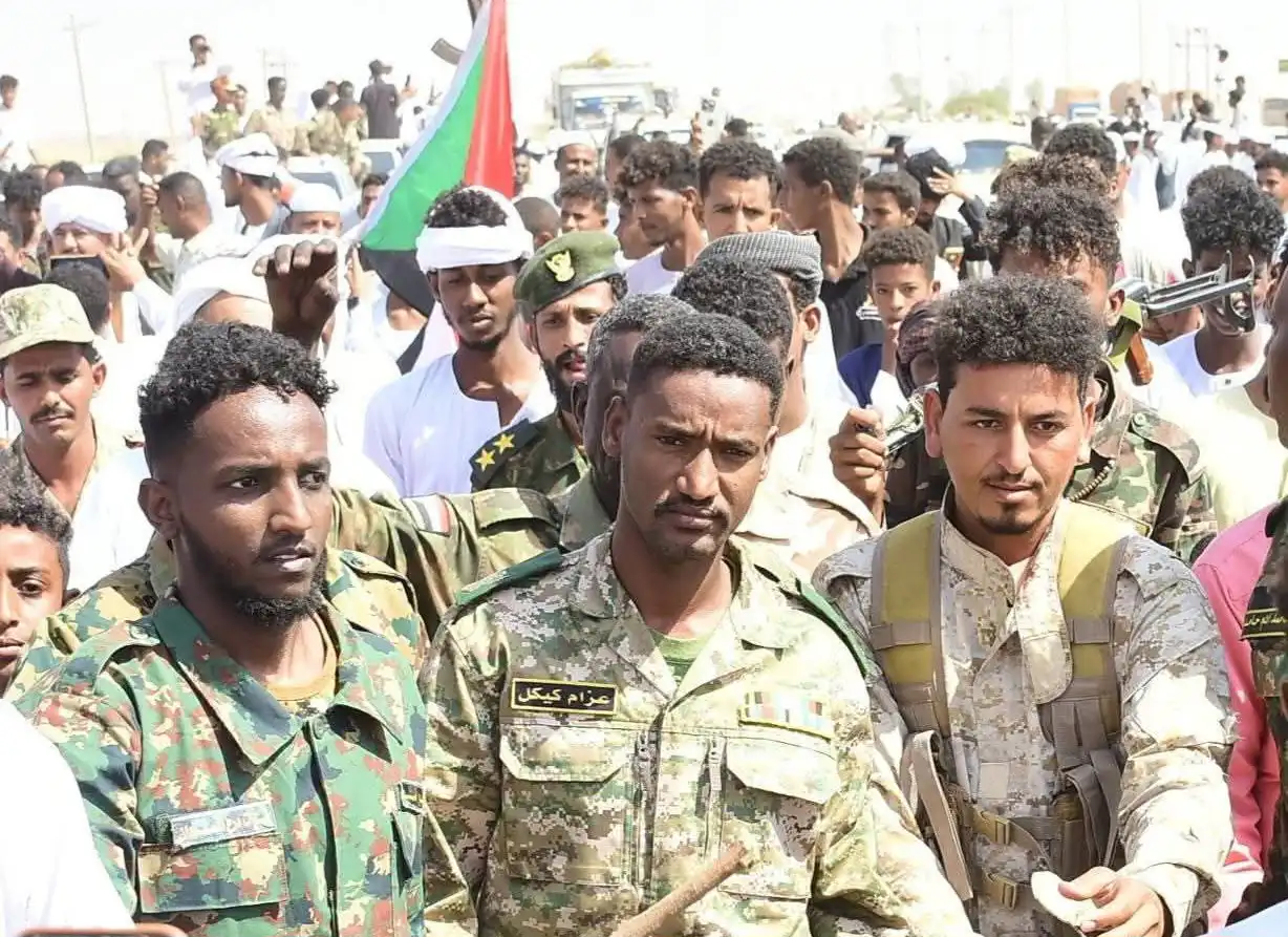 اللاء عزاء والانطلاق إلى الميدان مباشرة