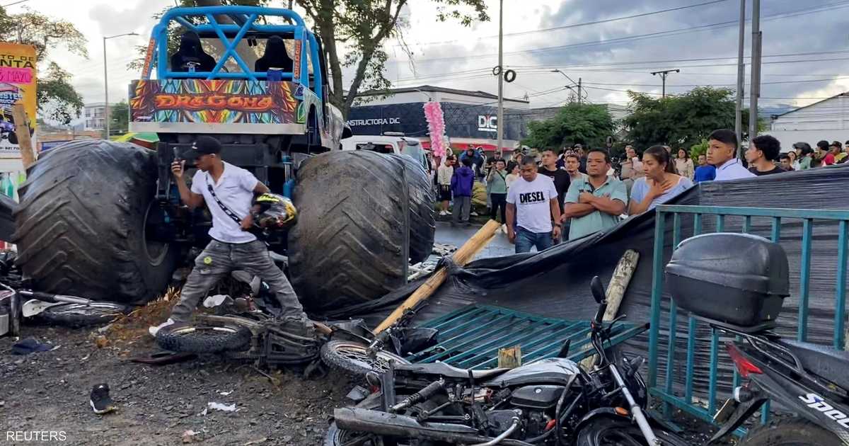 دهست شاحنة حشوداً في فعالية بمعرض بوبايان بسouth كولومبيا، لقي شخصان مصرعهما وأصيب 37 آخرون.