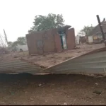 انهيار 150 منزلاً في باسندة بسبب أمطار غزيرة وحذيرات من موسم متباين