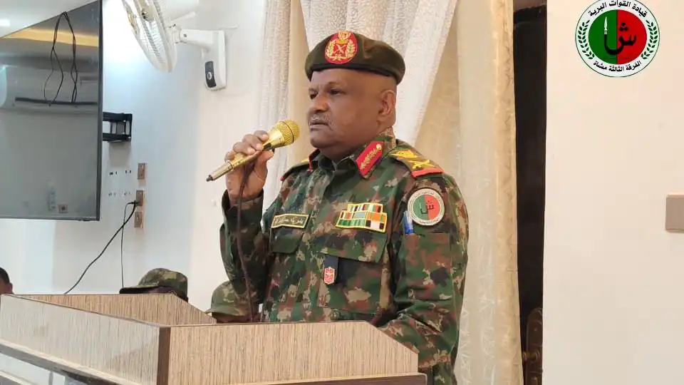 الجيش السوداني يؤكد استمرار أداء واجبه الوطني بثبات وتضحيات.