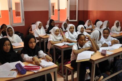 الخرطوم تُعلن نتيجة الشهادة المتوسطة 2026 عبر الرابط والرسائل.