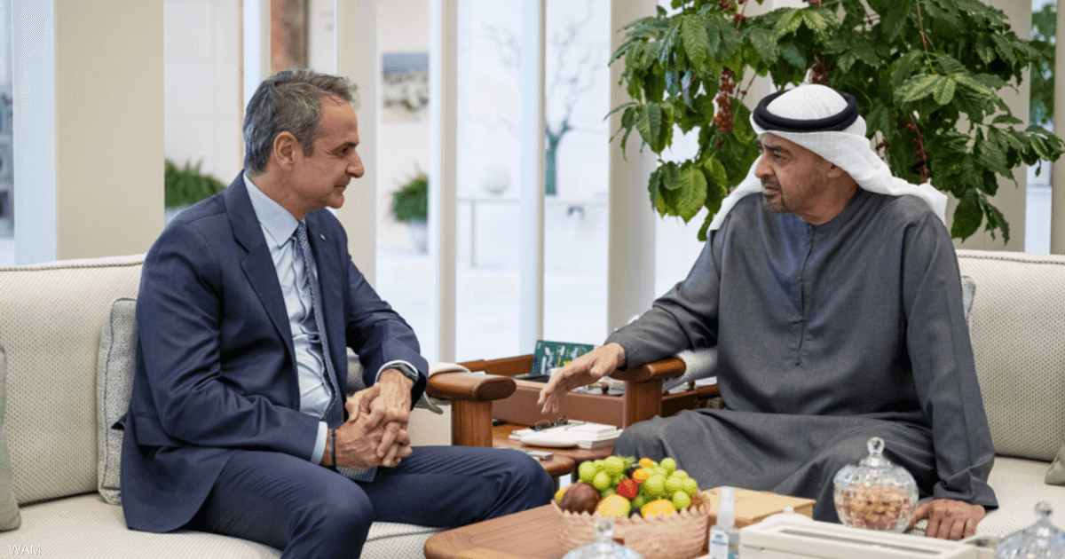 الشيخ محمد بن زايد ورئيس الوزراء اليوناني بحثا تعزيز التعاون في مختلف المجالات الإستراتيجية.