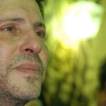 رئيس تحرير: الفنان الراحل يصل القاهرة ويستقبل بالتعازي من السيسي
