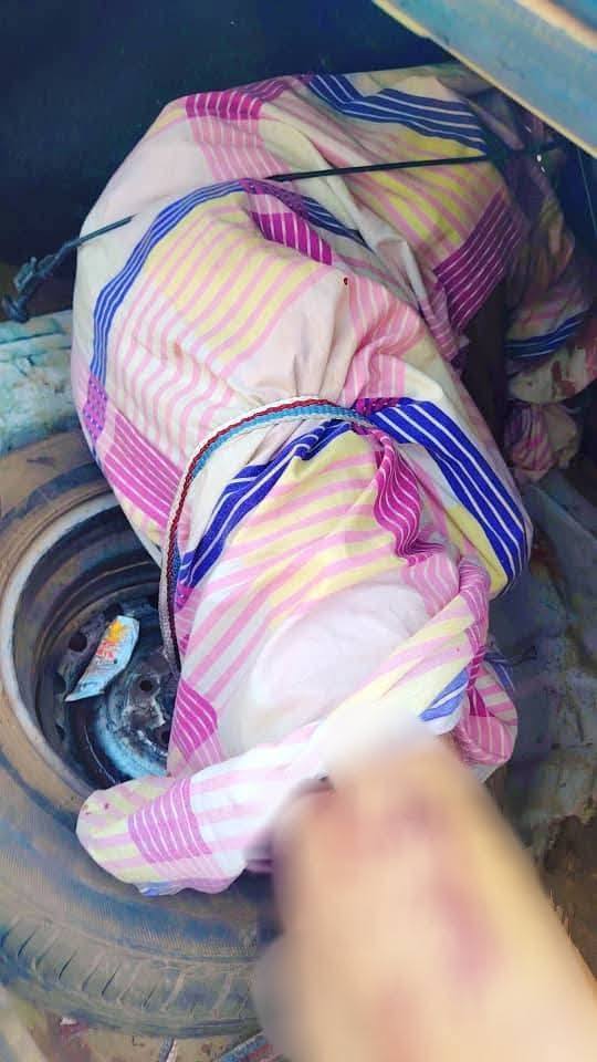 الجثة المختنقة والشاحنة المضبوطة: كشف غموض مقتل مجهول وإلقاء القبض على المشتبه بهما.