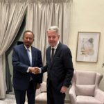 حمدوك يلتقي المبعوث الأممي لبحث حل الصراع في السودان ووقف إطلاق النار