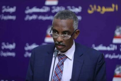 لجنة التفكيك تهدد الفاسدين وتطال الجميع في مكافحة الفساد.