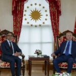 الشيخ منصور بن زايد يلتقي نظيره التركي لبحث التعاون والقضايا الإقليمية