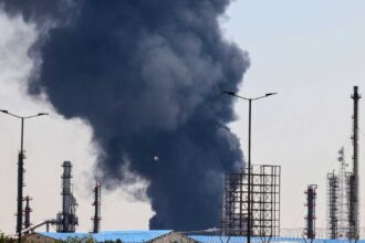 إسرائيل تخشى اتفاقاً أميركياً-إيرانياً وتدعو لضرب البنى التحتية الإيرانية في حال العودة للقتال